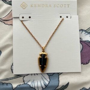 Kendra Scott Skylar necklace, black band agate, 18 inch gold tone chain